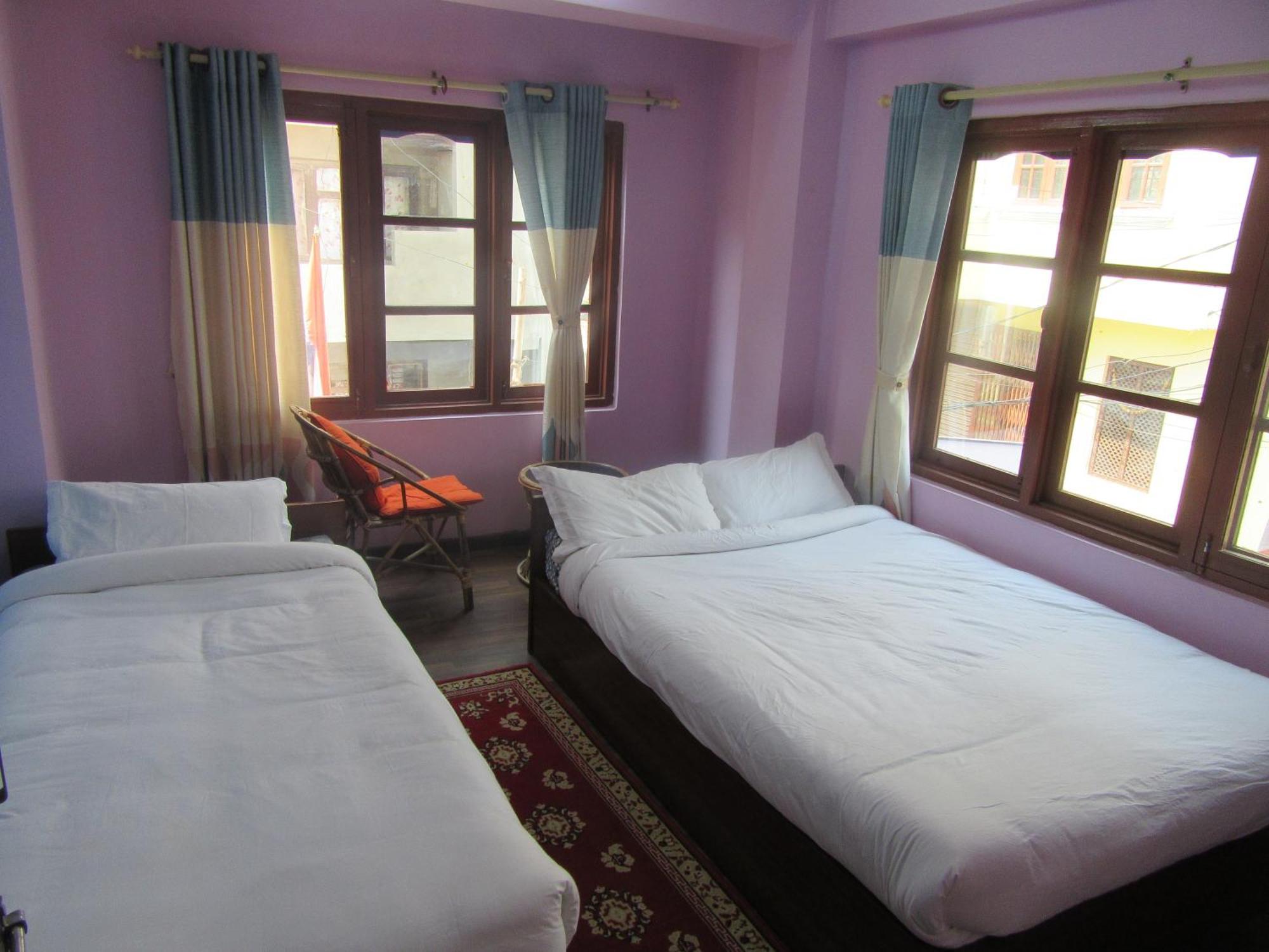 Stupa View Inn Katmandu Eksteriør billede